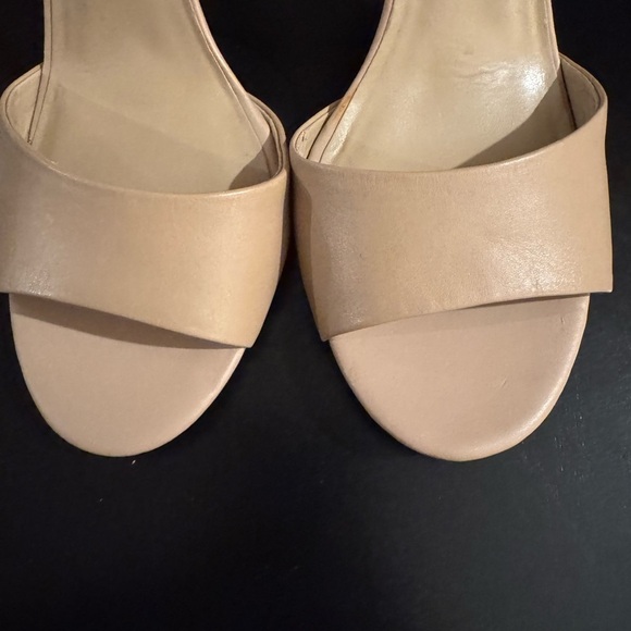 NWOT Size 11 Beige and Black 3” Leather Heels by Halston - Picture 2 of 16